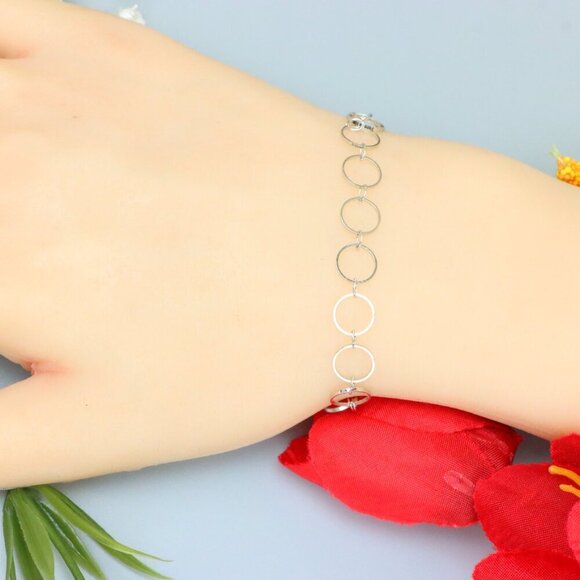 "Elegant & Trendy Bracelet, A Perfect Gift for Women, Thoughtful, EVCH1623 - Picture 2 of 10